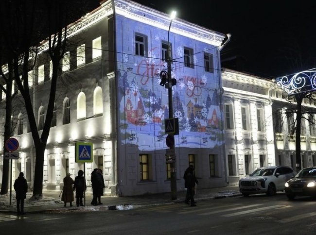 Архитектурная подсветка появилась на еще одном ярославском здании