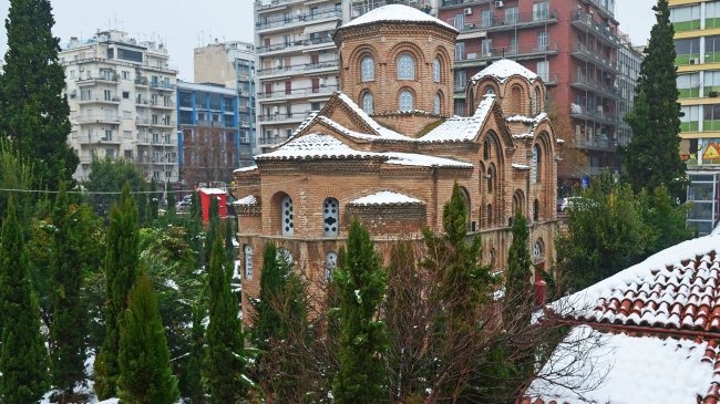 Верующих в Греции призвали бронировать место в церкви на службу в Рождество - «Религия»