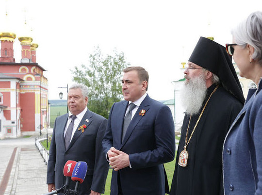 Алексей Дюмин посетил Спасо-Преображенский мужской монастырь в Белёве