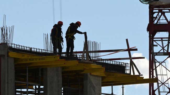 Минстрой Приамурья готовит меры поддержки для строительной отрасли - «Строительство»