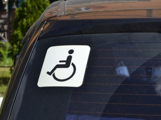 В Иванове нашли нарушения в организации парковок для инвалидов