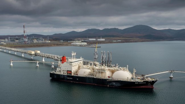 СМИ: в Южной Корее могли отменить строительство СПГ-танкеров для России - «Строительство»
