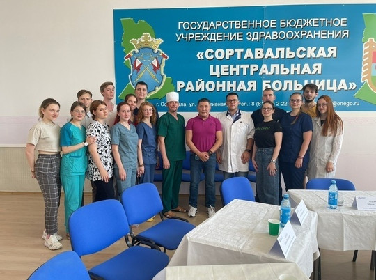 Студенты из Санкт-Петербурга проходят практику в больнице Карелии