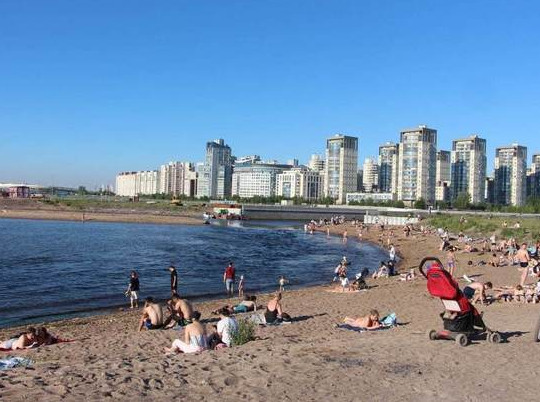 «Желтый» уровень погодной опасности ввели в Петербурге из-за аномальной жары 1 июля