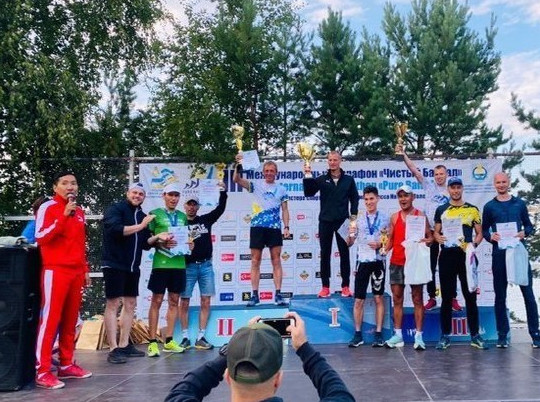 Ставропольцы вошли в десятку сильнейших бегунов марафона «Чистый Байкал»