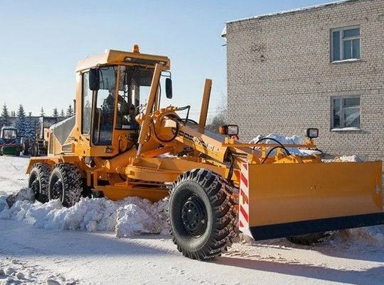 Ярославцы просят городские власти к чистке дворов привлечь тяжелую технику