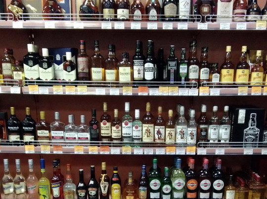 Продавец магазина в Чувашии осуждена за продажу алкоголя несовершеннолетней