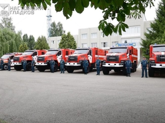 Губернатор Гладков передал новую технику белгородским пожарным