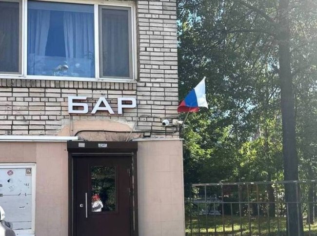 Бесящая «наливайка» на Ветеранов не прошла «фейс-контроль» у Смольного