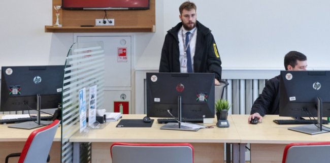 Выдача кредитов рухнула - «Компьютеры и интернет»