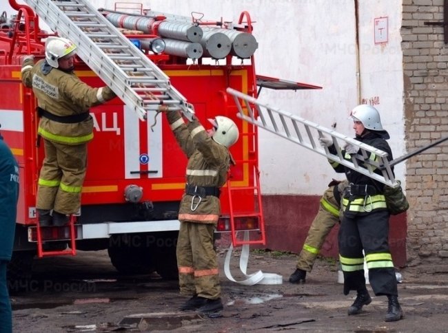 В Херсонской области потушили пожар в жилом доме