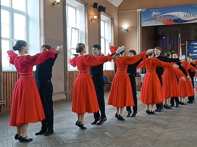 Гвардейские кадеты оказались лучшими танцорами в области