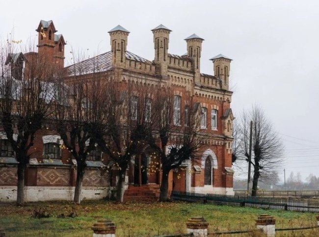 Павел Малков объявил о возрождении конезавода в Старожиловском районе