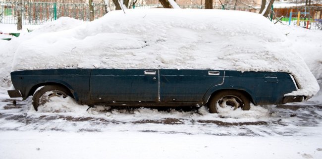 Риски очистки лобового скребком - «Компьютеры и интернет»