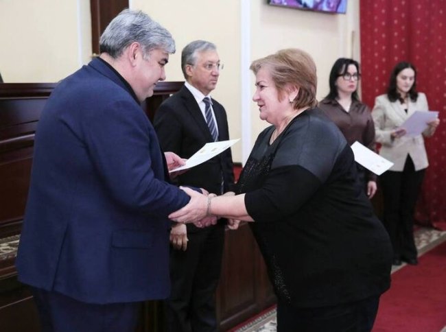 В Кабардино-Балкарии 124 семьи из аварийного дома получили ключи от новых квартир