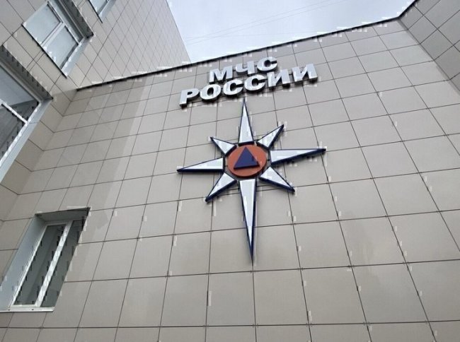 В Белгородском округе при пожаре пострадали авто, гараж и дом