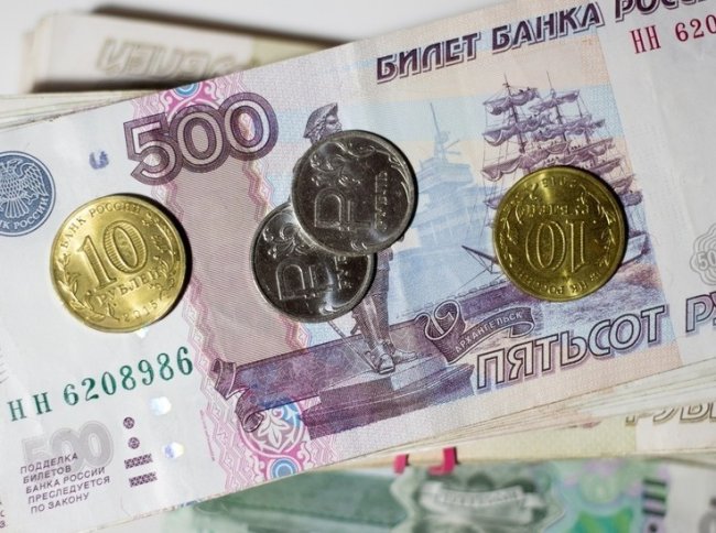 Нижегородским учителям доплатят за проверку тетрадей и не только