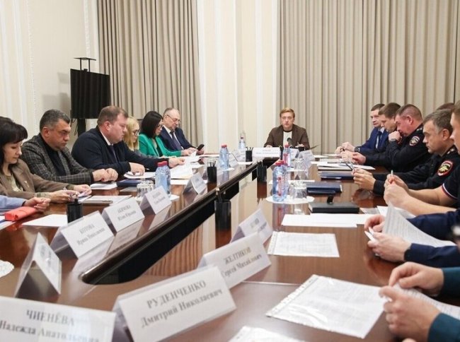 Денис Боков провёл заседание комиссии по профилактике правонарушений в Рязани